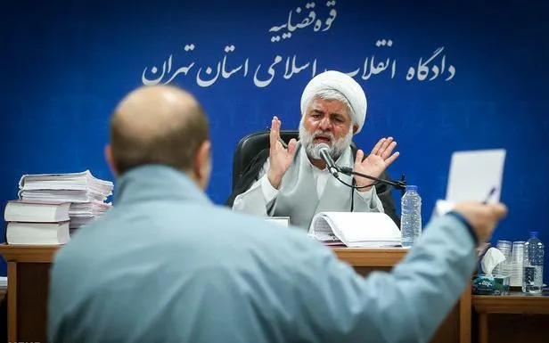 قاضی مقیسه: دادگاه برای بیان دفاعیات فرصت کافی به متهمان نفتی داد/ وکیل متهم: مستنداتی که ارائه کردیم، گم شده است