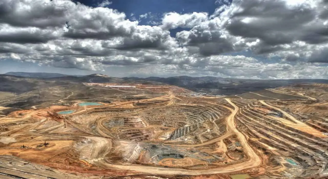 Iran exports $4.4b of mineral industry products in 8 months