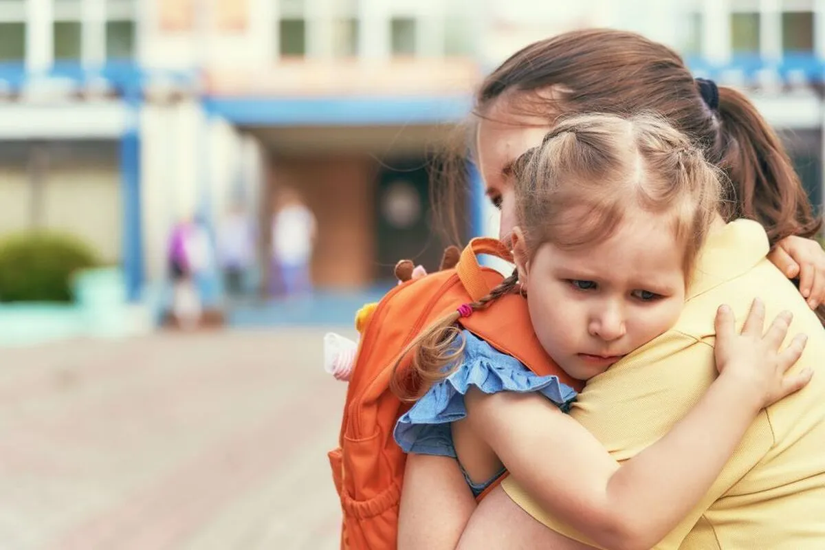 چگونه با ترس کودکان از مدرسه برخورد کنیم؟