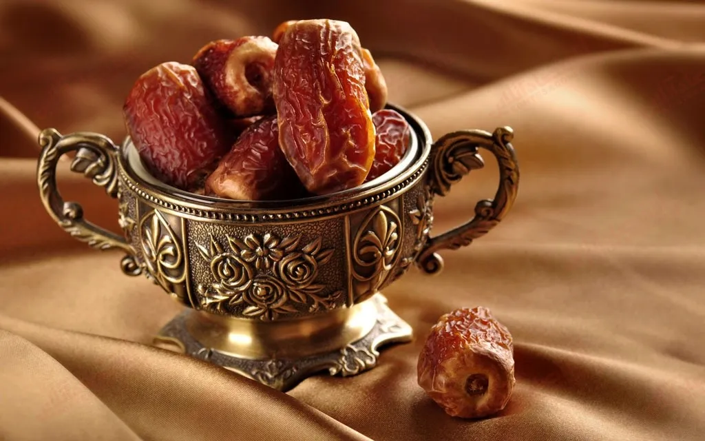 چرا قیمت خرما سر به فلک کشید؟