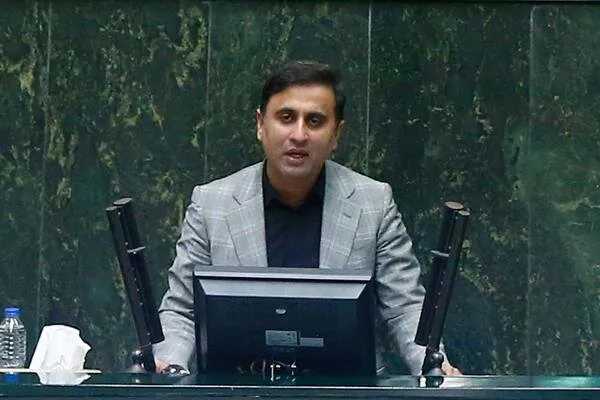 زن ایرانی بهتر از هر کسی صلاح و مصلحت خود را می داند