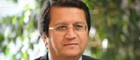 همتی:عهدشکنی بانک‌ها، پول را گران می‌کند