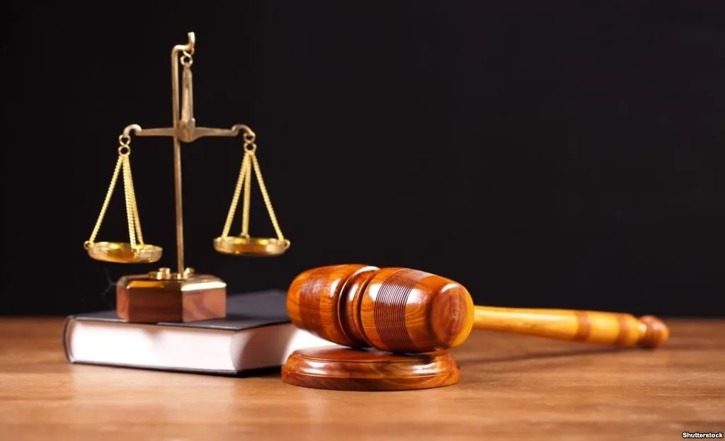 عجیب ترین و خنده دارترین قوانین دنیا! + فیلم