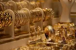 سقوط دوباره اونس طلا به زیر ۴ هزار دلار / قیمت طلا ۱۸ عیار امروز چقدر ریخت؟