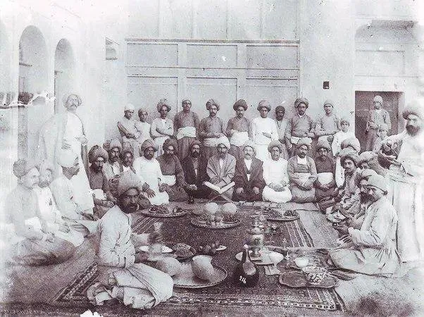 سفره شب یلدا در عهد قاجار +عکس