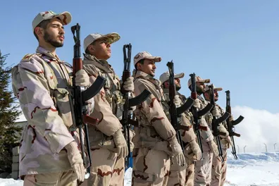 مشمولان-خدمت-سربازی-بخوانند-قانون-جدید-معافیت-سربازی-1404-اعلام-شد