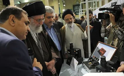 رهبرمعظم‌‌انقلاب: رشدعلمی‌‌کشور بایدادامه‌‌یابد