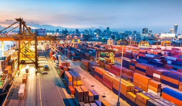 افزایش ۹۰درصدی واردات  با ارز ۴۲۰۰