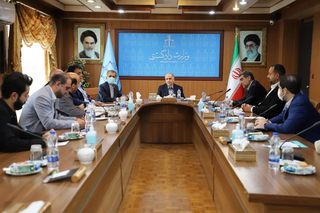 تولیدکنندگان: تیشو اجازه افزایش دارد ولی قیمت دستمال کاغذی را تثبیت کردند!