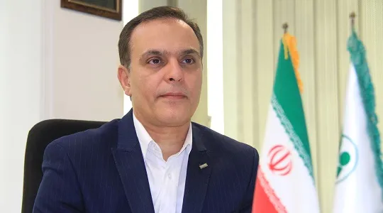 بازنشستگان با شماره تلفن ۲۵۰۰ تماس بگیرند