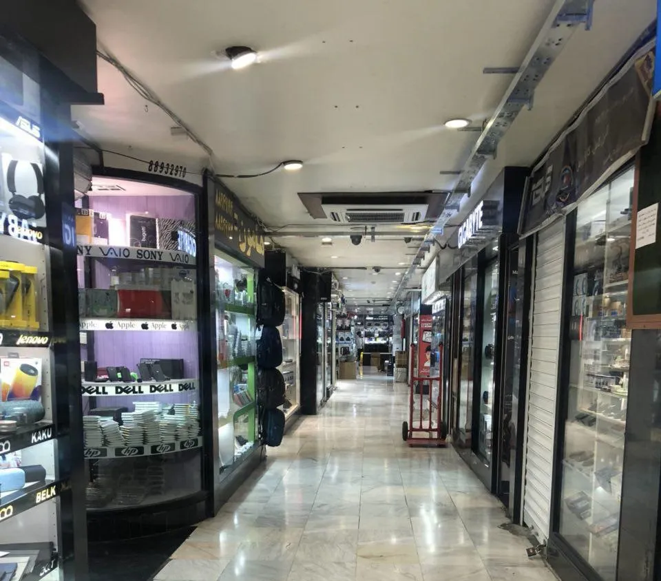 50 درصد؛ کاهش خرید و فروش موبایل