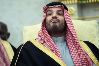 حرکت-مشکوک-4-هواپیما-در-آسمان-جده-محمد-بن-سلمان-از-عربستان-گریخت