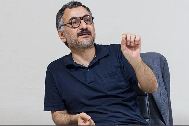 لیلاز : نه ظریف قوام است نه امروز سال ١٣٢٥
