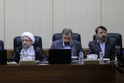 وزارت خارجه و اقتصاد به ابهامات درباره FATF پاسخ دهند