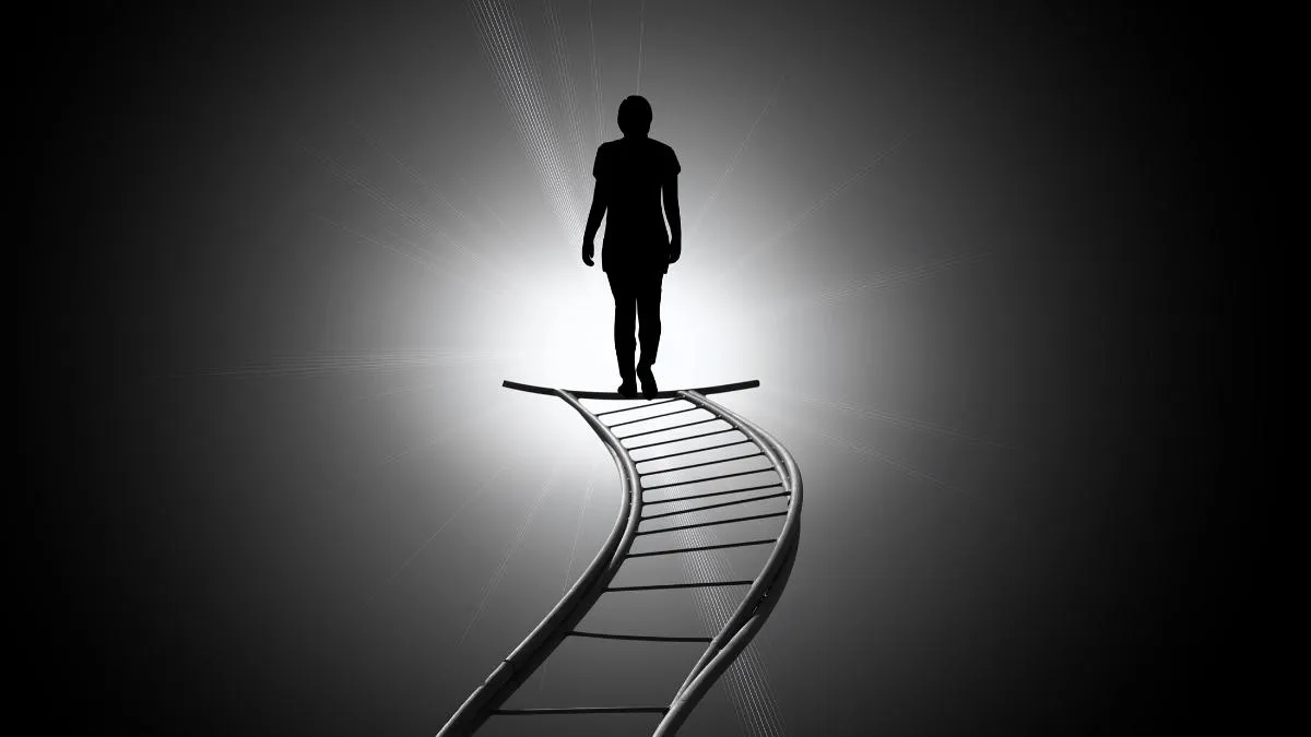 بعد مرگ، کدوم حس آدم هنوز کار می کنه؟