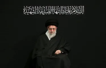 Leader attends morning session for Hazrat Fatemeh (SA)