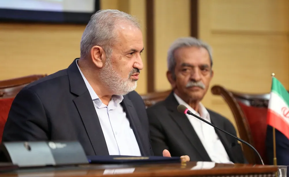 وزیر صمت: می‌شود خودرو نداشت؛ اما نمی‌شود پوشاک و مسکن نداشته باشیم! + فیلم