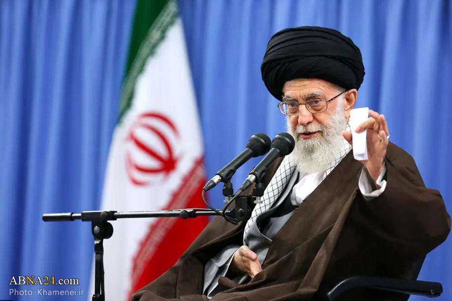 Supreme Leader urges maintaining martyrs' memories