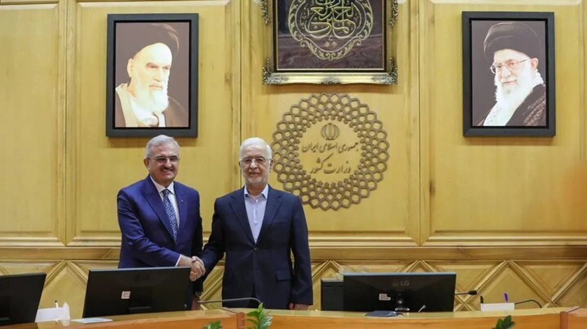 Iran sees no limits to developing relations with Turkey