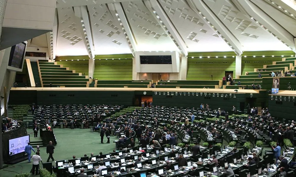 طرح دوفوریتی ادغام صندوق بازنشستگی فولاد در صندوق بازنشستگی کشوری