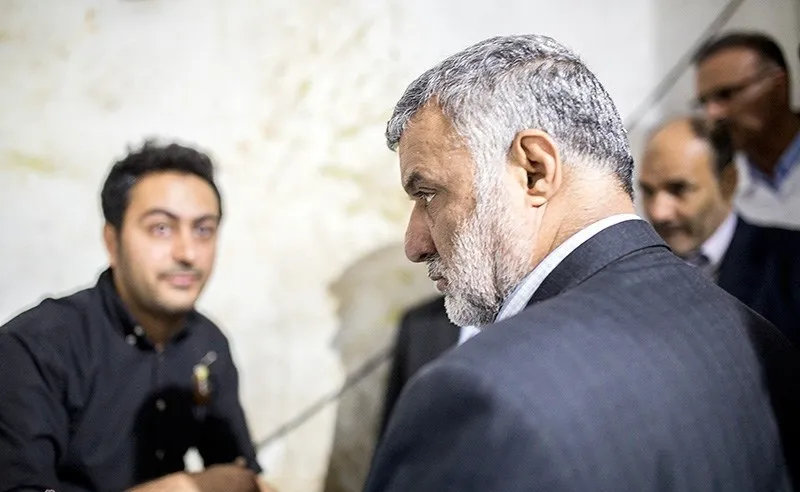 حجتی از بانک زعفران بازدید کرد