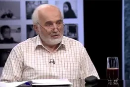 قوه قضائیه بگوید چرا رحیمی را بعد از کنار رفتنش محاکمه کرد