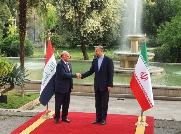 فؤاد حسین خطاب به امیرعبداللهیان: هیچ تهدیدی ازسوی عراق علیه ایران صورت نمی‌گیرد