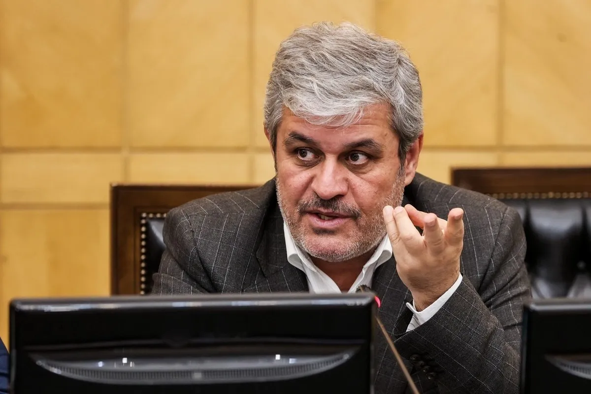 برخورد نمایندگان با بودجه ۱۴۰۵ به روایت تاجگردون/ لایحه بودجه انقباضی و سختگیرانه است