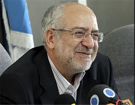 وعده نعمت‌زاده برای جلوگیری از صادرات سنگ‌ خام و واردات واگن