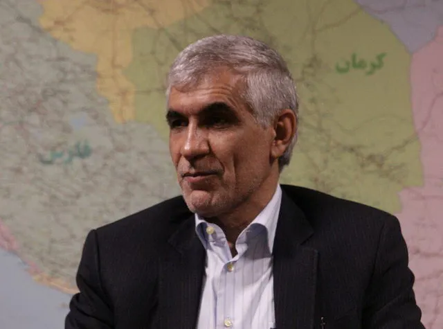 شهرداری که از پستوهای حزب اعتماد ملی خارج شد