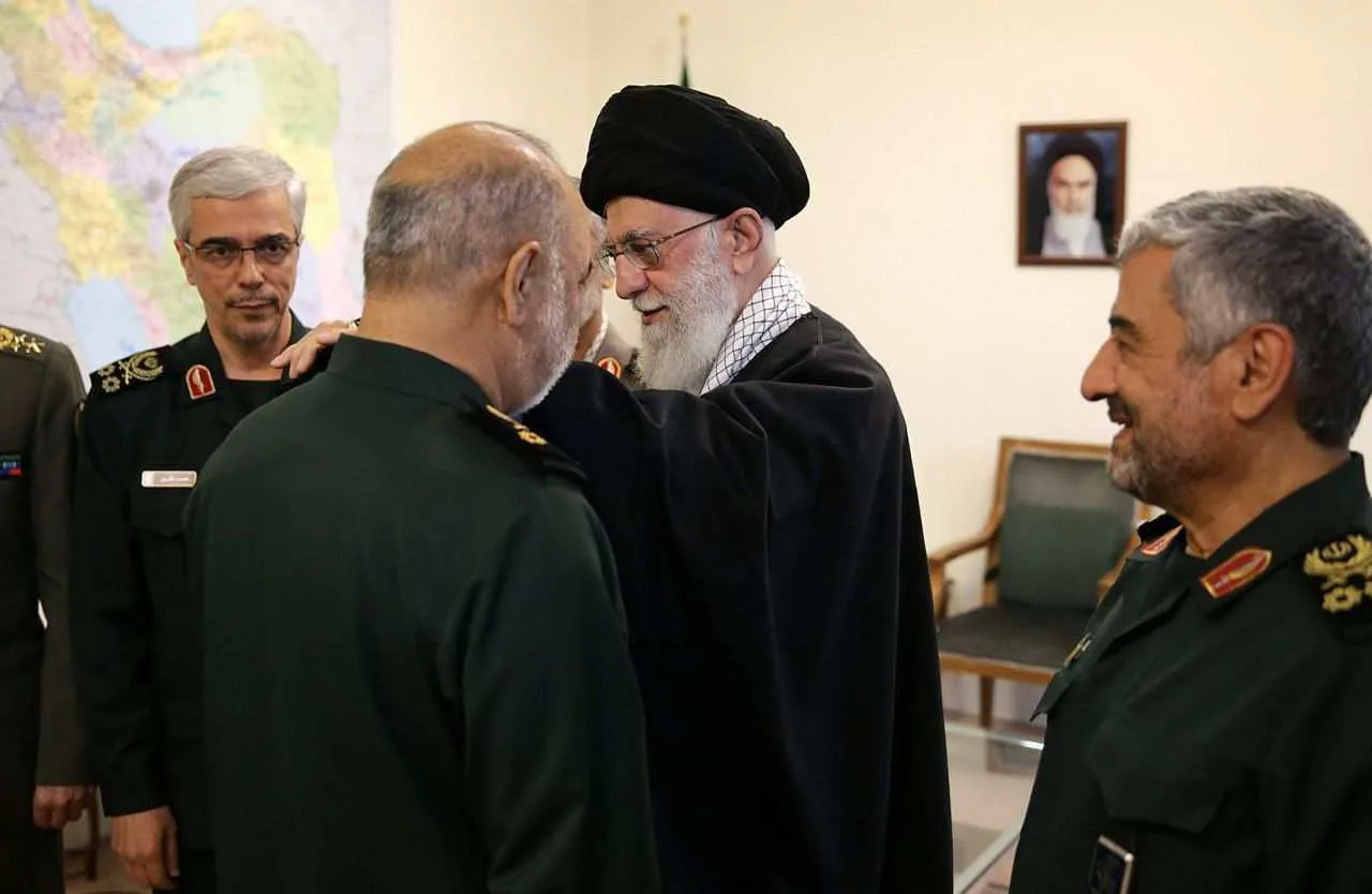 اعطای درجه سرلشکری به فرمانده کل جدید سپاه پاسداران
