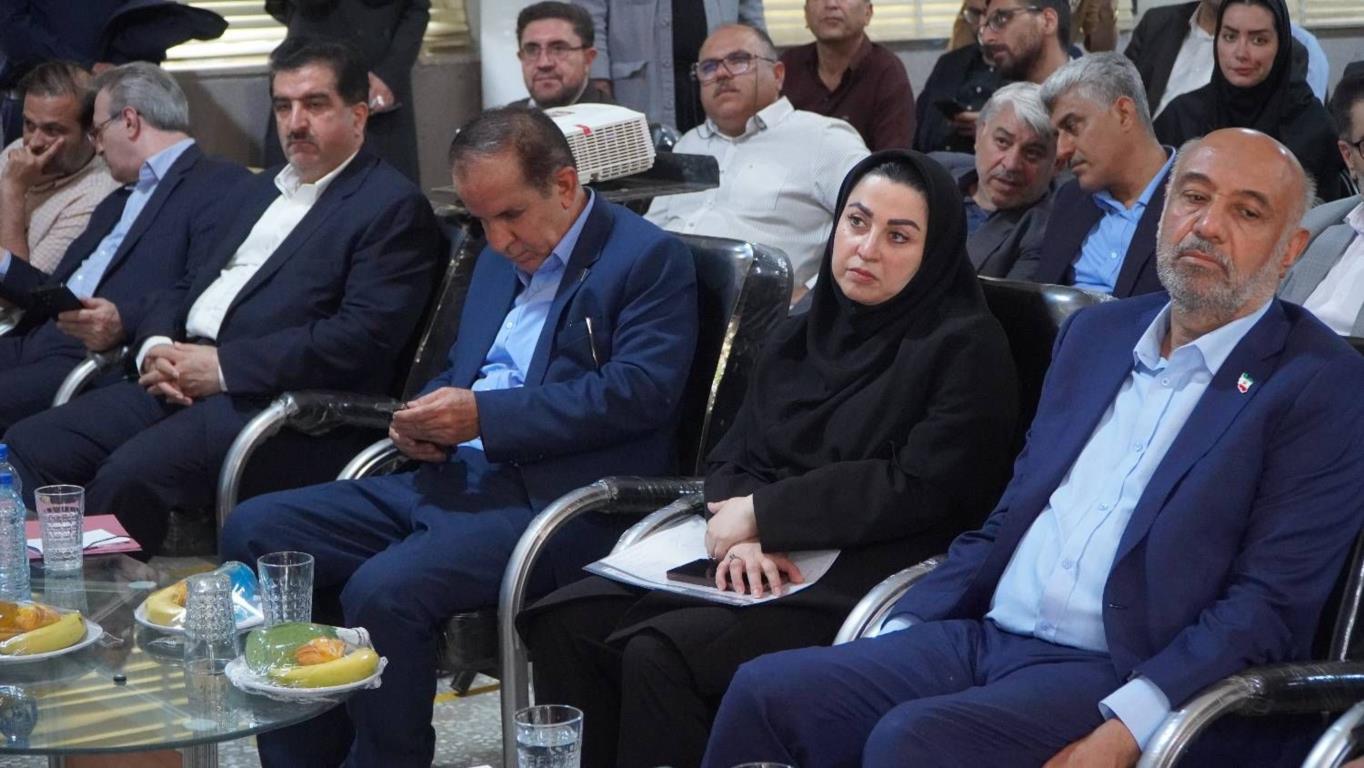 سفر وزیر تعاون، کار و رفاه اجتماعی و مدیرعامل بانک رفاه کارگران به استان فارس به مناسبت هفته دولت سفر وزیر تعاون، کار و رفاه اجتماعی و مدیرعامل بانک رفاه کارگران به استان فارس به مناسبت هفته دولت