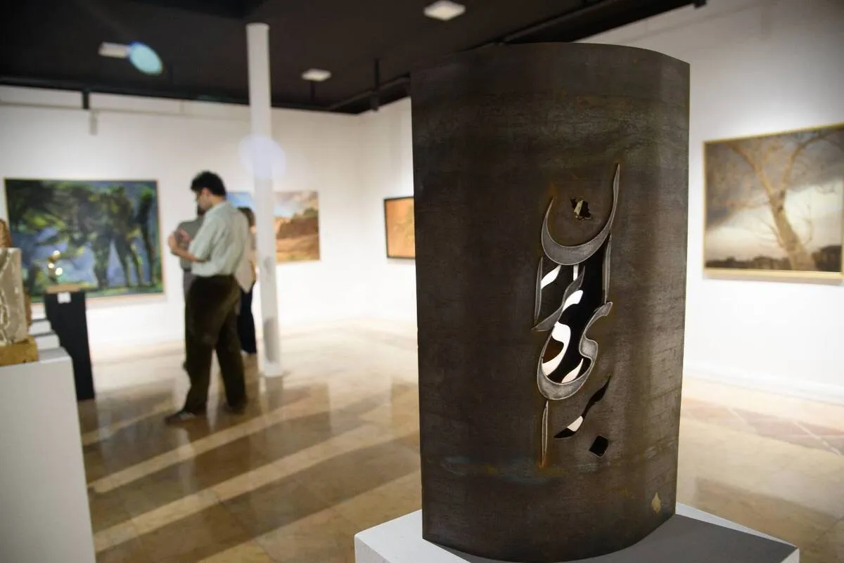 «برای ایران» با فروش ۱۲۱ اثر و گردش مالی ۷ میلیارد و ۸۲۵ میلیون تومان به کار خود پایان داد