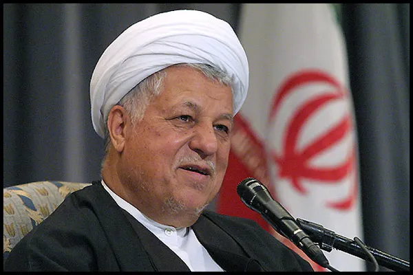 ارزیابی هاشمی از عملکرد روحانی و احمدی‌نژاد