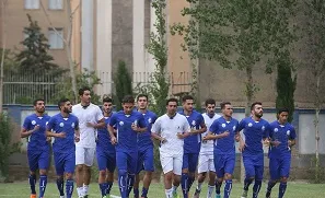 پنج بازیکن استقلال برای بازی با پدیده خط خوردند