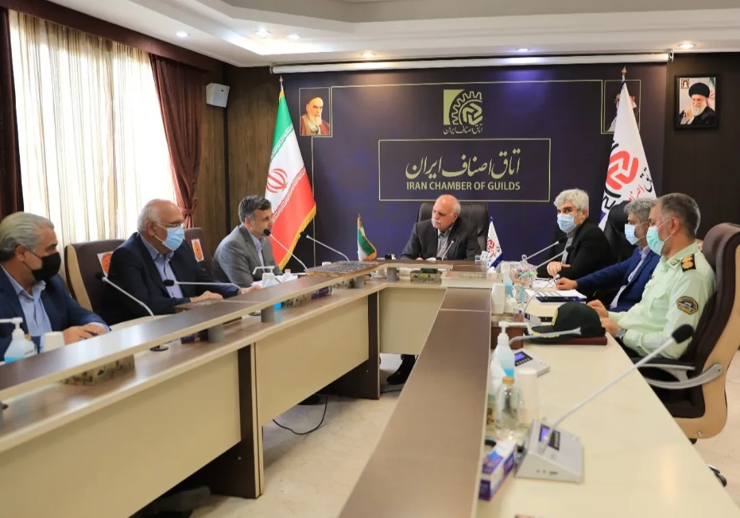 واحدهای عرضه کالای دخانی مکلف به داشتن پروانه کسب و QR کد شدند