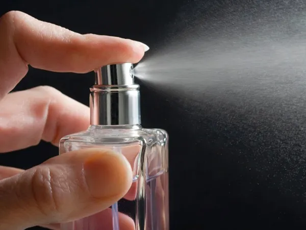 با کمتر از ۱۰۰ تومان چه عطری هدیه بدهیم؟ + جدول