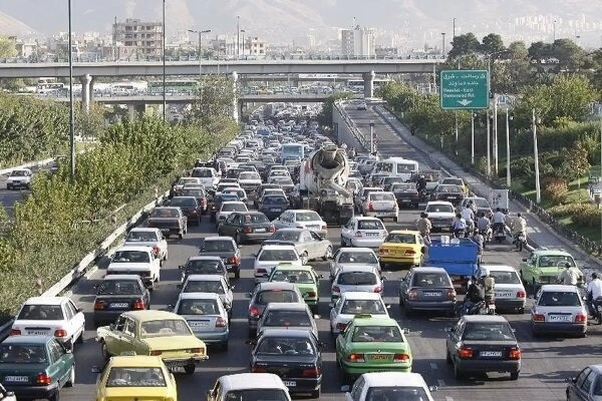 ترافیک سنگین در تهران / رانندگان مراقب باشند