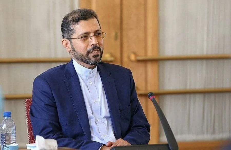آمریکا باید همه تحریم‌ها علیه ایران را بردارد
