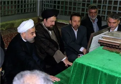 روحانی:برابر تخریب‌گران‌نظام ساکت‌نمی‌مانیم