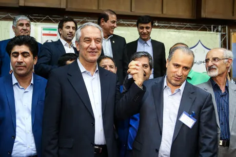 توقیف چمدان پول شاگردان کی‌روش در فرودگاه تاشکند