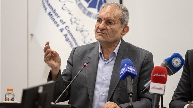 مددی: مطالبات ۱۲ همتی تولیدکنندگان برق تجدیدپذیر پرداخت نشده است مددی: مطالبات ۱۲ همتی تولیدکنندگان برق تجدیدپذیر پرداخت نشده است