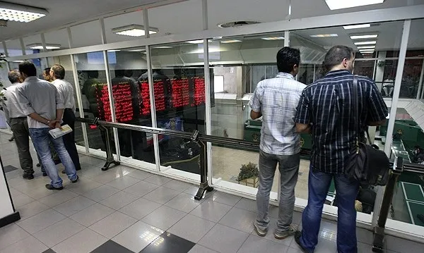 از ریزش بازارهای جهانی تا حرکت ترامپی اقتصاد آمریکا