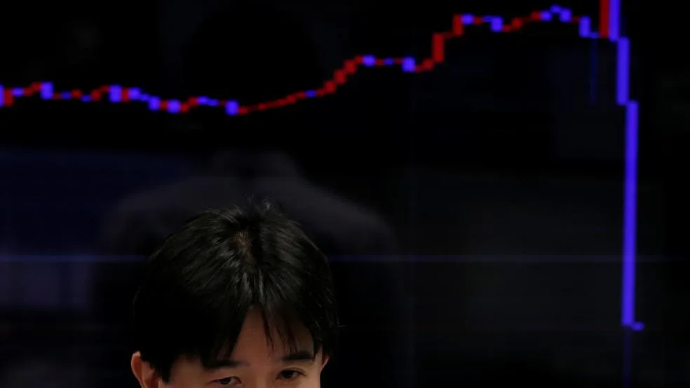 Dollar, Mexican peso, stocks topple as Trump closes in on White House