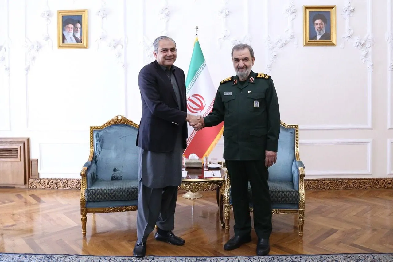 شعام