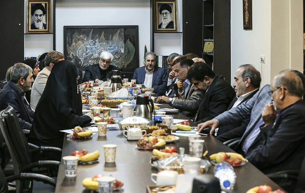عارف: نتوانستند به اصلاح‌طلبان برچسب فساد اقتصادی بزنند