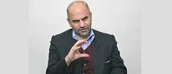 دولت روحانی گروگان میراث احمدی‌نژاد است