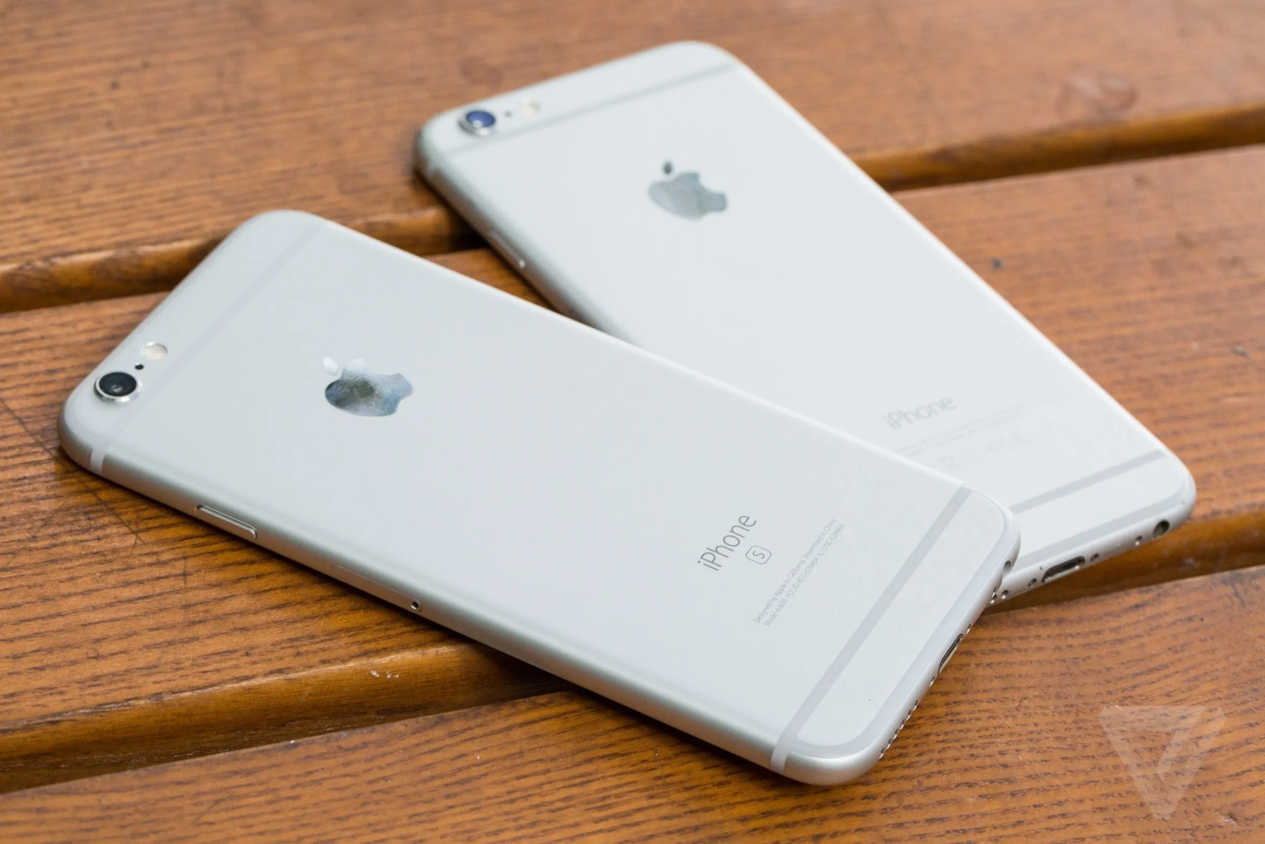 New IPhone Said to Have Dual Camera, Pressure-Sensitive Button