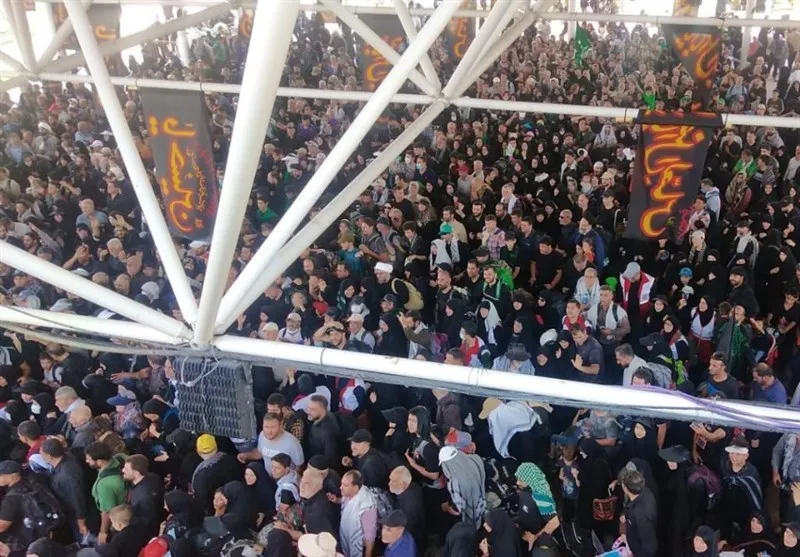 سرگردانی ۵ هزار زائر در مرز خسروی + فیلم