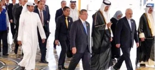 حضور ظریف در ضیافت شام امیر قطر +عکس